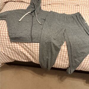 Vuori Charcoal Gray Joggers